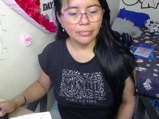 Miss-kendraa live webcam show