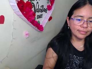 Miss-kendraa live webcam show