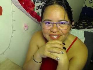 miss-kendraa's live room