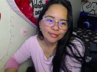 miss-kendraa's live room