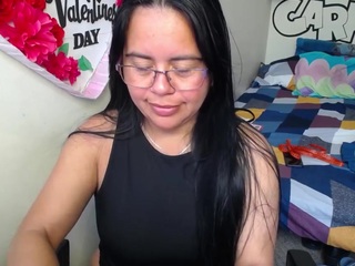 Miss-kendraa live cam preview