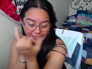 miss-kendraa's live room
