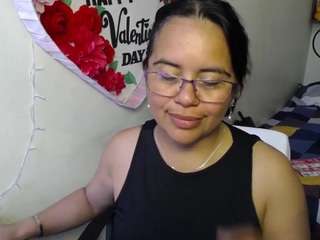 Miss-kendraa live cam preview