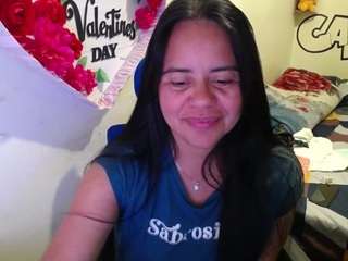 Miss-kendraa live cam preview