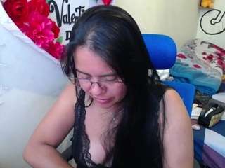 Miss-kendraa live cam preview