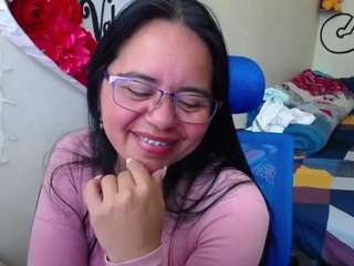 Miss-kendraa live cam preview