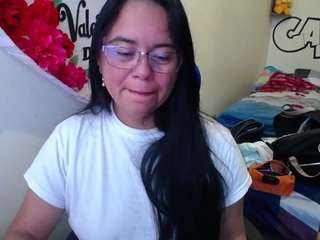 Miss-kendraa live cam preview