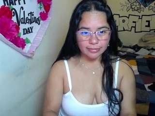 Miss-kendraa live cam preview
