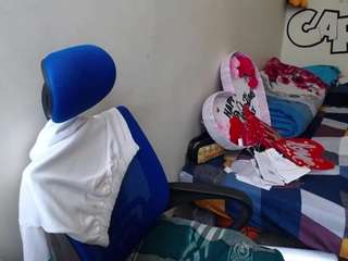 Miss-kendraa live cam preview