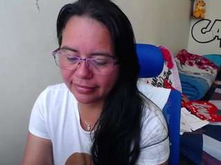 Miss-kendraa live cam preview