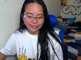 Miss-kendraa live cam preview