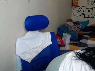 Miss-kendraa live cam preview