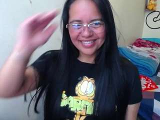 Miss-kendraa live cam preview