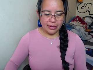 Miss-kendraa live cam preview