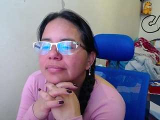 Miss-kendraa live cam preview