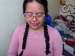 Miss-kendraa live cam preview