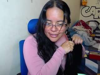 Miss-kendraa live cam preview