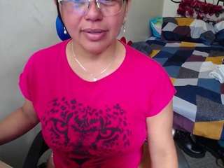 Miss-kendraa live cam preview