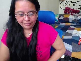 Miss-kendraa live cam preview