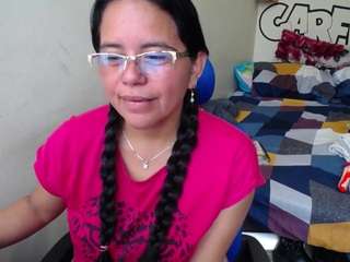 Miss-kendraa live cam preview