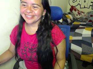 Miss-kendraa live cam preview