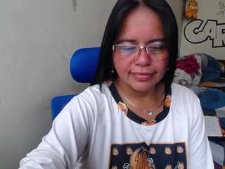 Miss-kendraa live cam preview
