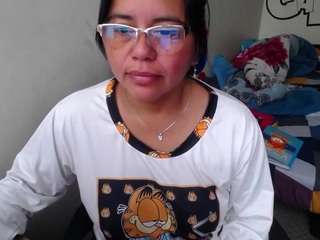 Miss-kendraa live cam preview