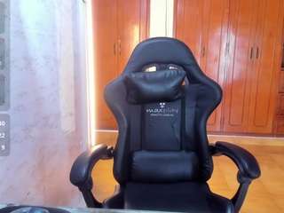 lucyskinny Live Webcam on CamSoda