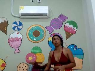 skinnysexzara18