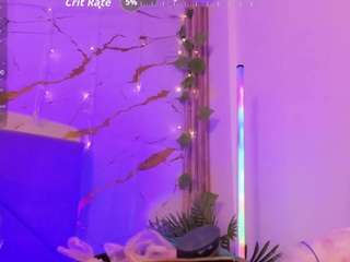 ahri-roux's CamSoda show and profile