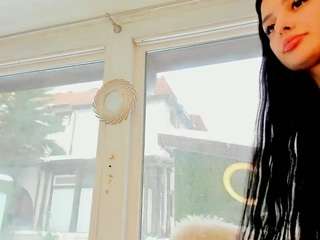 elya-rose webcam