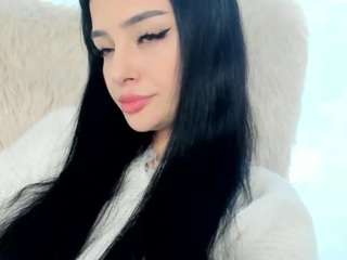 elya-rose live cam profile