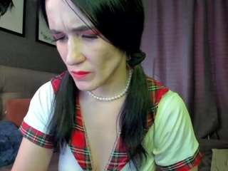 glam-jam, female webcam model,  years old, on live webcam