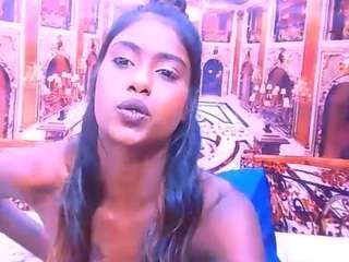 Live webcam model indiansapphire4u on Soda Cams