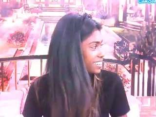 indiansapphire4u Live Webcam on CamSoda