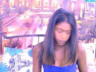 indiansapphire4u Live Webcam on CamSoda