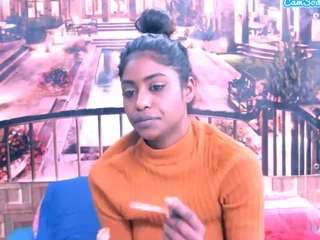 indiansapphire4u live webcam show