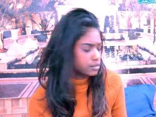 indiansapphire4u live webcam show