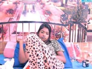 indiansapphire4u live webcam show