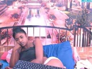 indiansapphire4u live webcam show