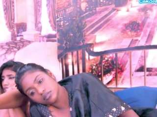 indiansapphire4u live webcam show