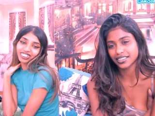 indiansapphire4u live webcam show