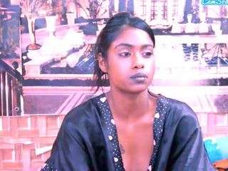 indiansapphire4u live webcam show
