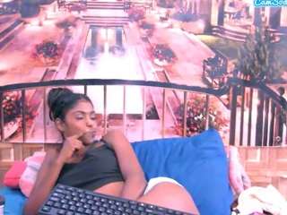 indiansapphire4u live webcam show