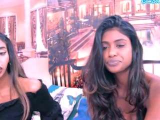 indiansapphire4u live webcam show