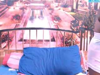 Crissy live webcam show