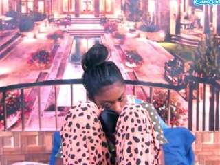 Crissy live webcam show