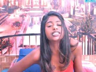 Crissy live webcam show