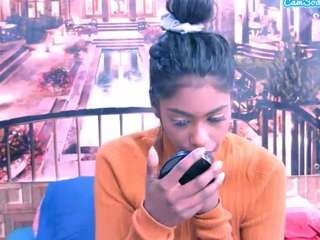Crissy live webcam show