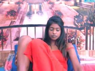 indiansapphire4u's live room